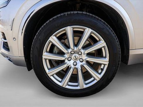 Used 2017 Volvo XC90 T6 Inscription w/ Vision Package image 9