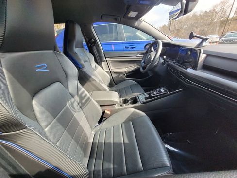 Used 2023 Volkswagen Golf 20th Anniversary Edition image 9