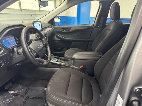 Used 2024 Ford Escape Active AWD/4WD image 17