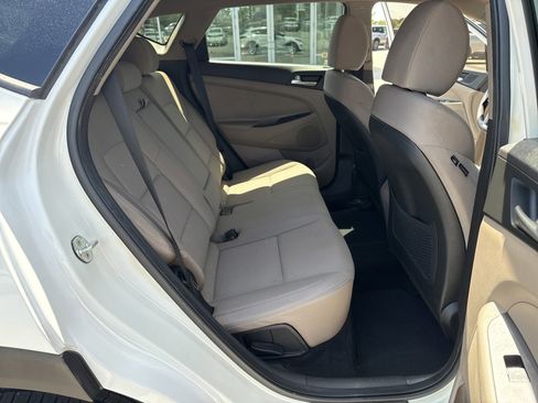Used 2020 Hyundai Tucson SE FWD image 29
