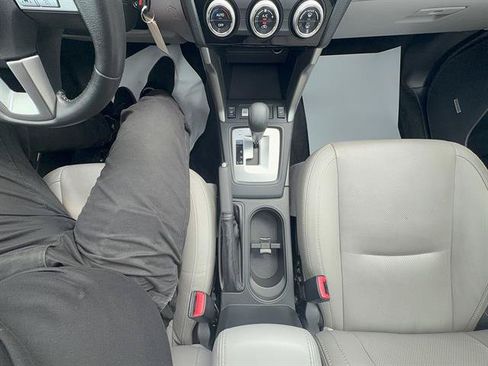 Used 2018 Subaru Forester 2.5i Limited AWD/4WD image 19