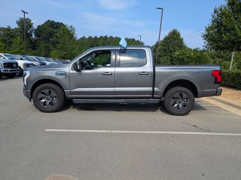 Certified 2025 Ford F150 Lightning Flash AWD/4WD image 7