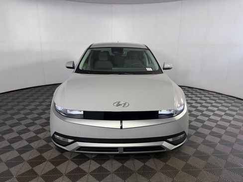 Used 2024 Hyundai Ioniq 5 SEL RWD image 11