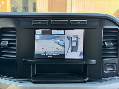 Certified 2024 Ford F250 XLT w/ 360-Degree Camera Package AWD/4WD image 4