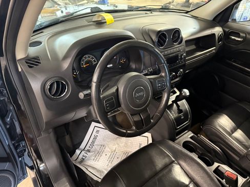 Certified 2016 Jeep Patriot High Altitude image 45