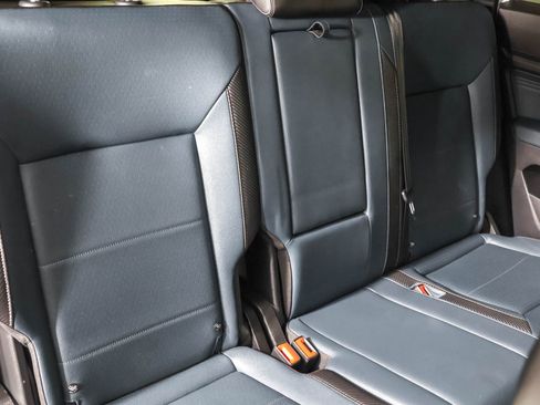 Used 2023 Volkswagen Atlas Cross Sport SEL R-Line image 34