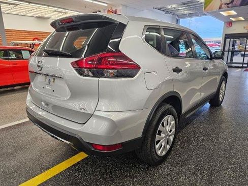 Used 2020 Nissan Rogue S AWD/4WD image 5