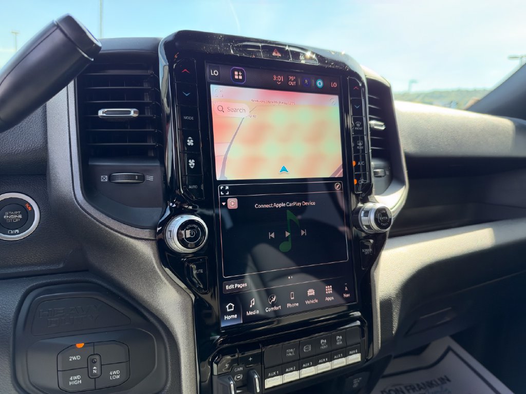 Used 2026 RAM 3500 Tradesman AWD/4WD image 13