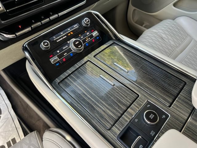 Used 2019 Lincoln Navigator Black Label AWD/4WD image 30