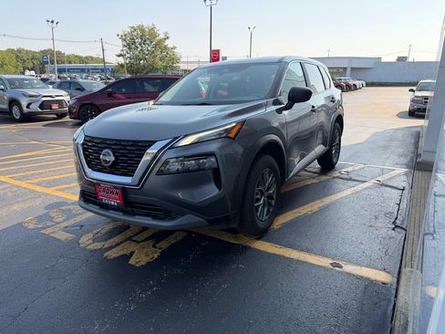 Certified 2023 Nissan Rogue S FWD image 8