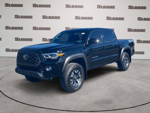 Used 2023 Toyota Tacoma TRD Off-Road AWD/4WD image 1