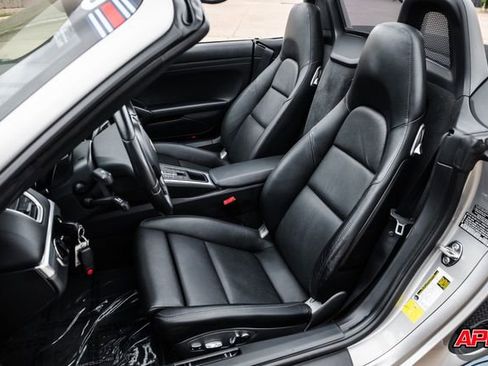 Used 2013 Porsche Boxster S RWD image 5