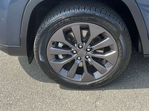 Used 2021 Jeep Cherokee Latitude Lux 80th Anniv w/ Quick Order Package 26U 80TH image 9