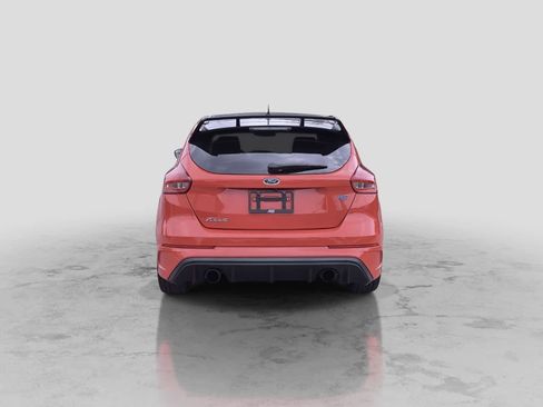 Used 2018 Ford Focus RS AWD/4WD image 7