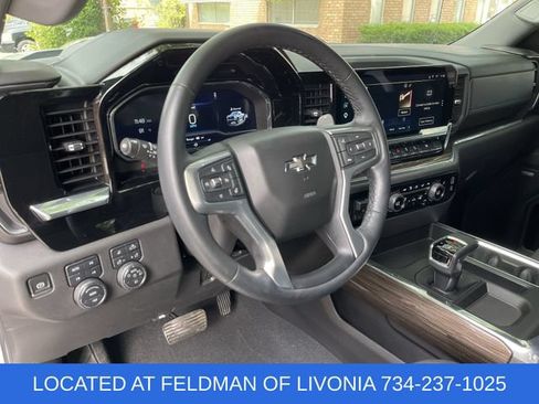 Used 2023 Chevrolet Silverado 1500 LT Trail Boss w/ Convenience Package II AWD/4WD image 10