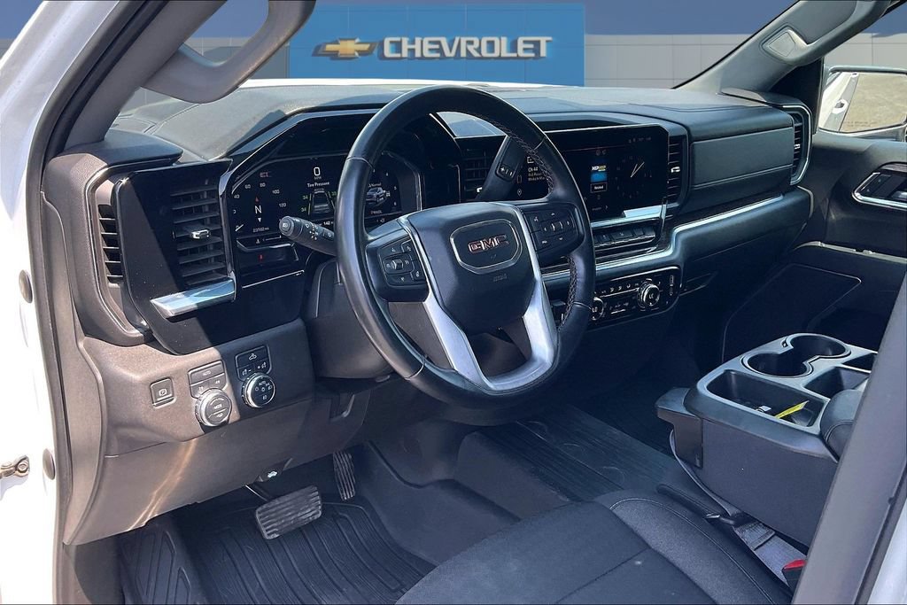Used 2024 GMC Sierra 1500 Elevation AWD/4WD image 18
