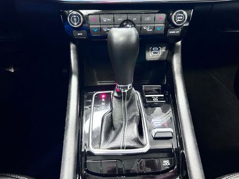 Used 2022 Jeep Compass High Altitude image 17