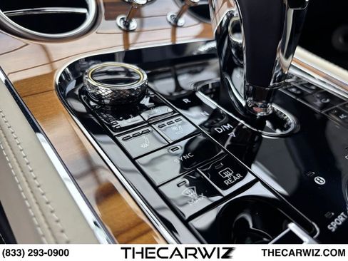 Used 2024 Bentley Continental GT V8 AWD/4WD image 71