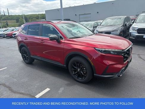 Used 2025 Honda CR-V Sport image 1