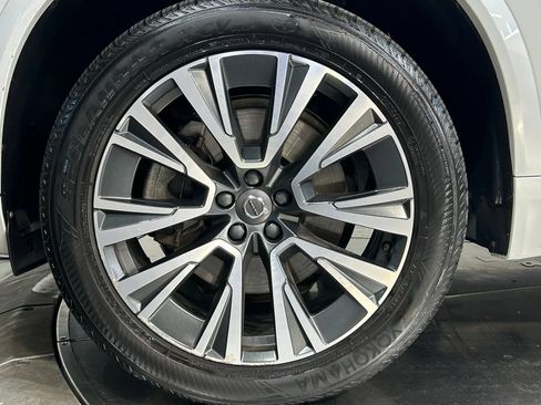 Used 2020 Volvo XC90 T5 Momentum w/ Protection Package Premier AWD/4WD image 22