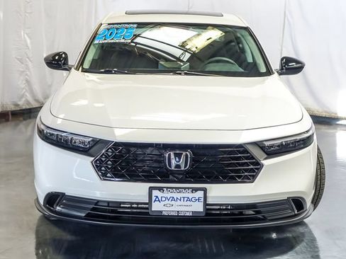 Used 2025 Honda Accord SE image 7