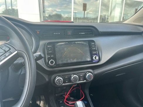 Certified 2023 Nissan Kicks SV w/ Interior Electronics Package FWD image 6