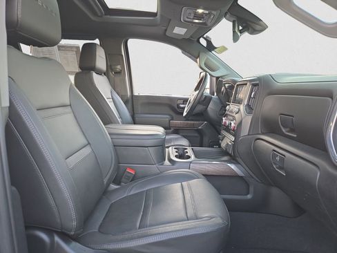 Used 2023 GMC Sierra 3500 Denali image 17