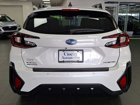 Used 2025 Subaru Crosstrek 2.5i Limited w/ Crosstrek Mirror Package AWD/4WD image 8