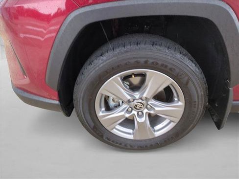Certified 2025 Toyota RAV4 XLE FWD image 23