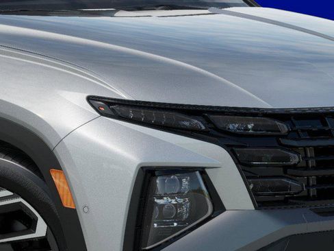 New 2026 Hyundai Tucson Limited FWD image 9