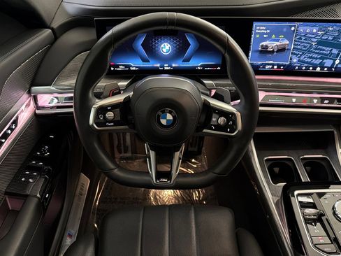 Certified 2023 BMW 760i xDrive w/ Executive Package AWD/4WD image 26
