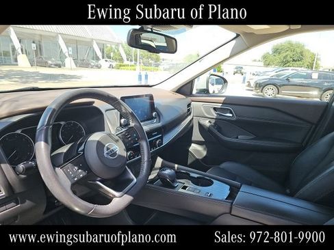 Used 2021 Nissan Rogue SL FWD image 5