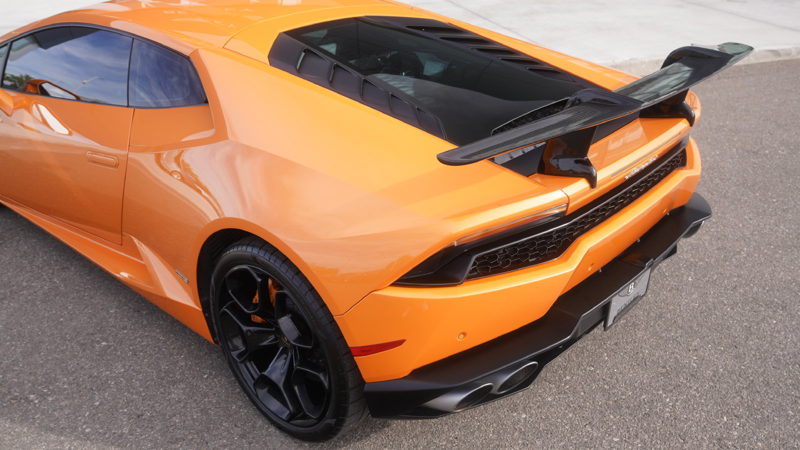Used 2015 Lamborghini Huracan LP 610-4 AWD/4WD image 11