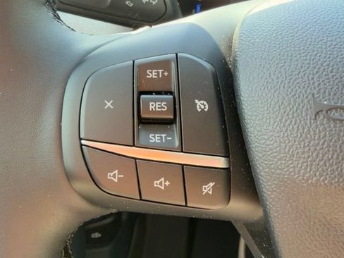 Used 2025 Ford Maverick XLT w/ Equipment Group 301A AWD/4WD image 24