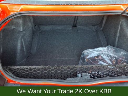 Used 2016 Dodge Challenger R/T Scat Pack RWD image 15