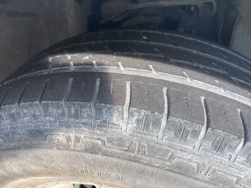 Used 2016 Nissan Frontier SV w/ SV Value Truck Package RWD image 14