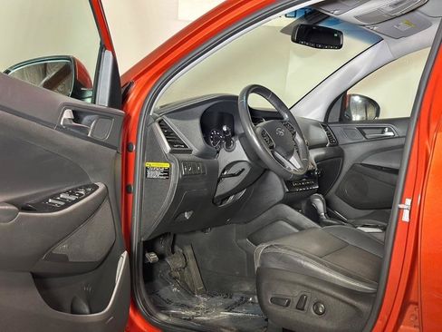 Used 2017 Hyundai Tucson SE Plus w/ Cargo Package FWD image 10