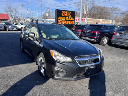 Used 2013 Subaru Impreza 2.0i image 8