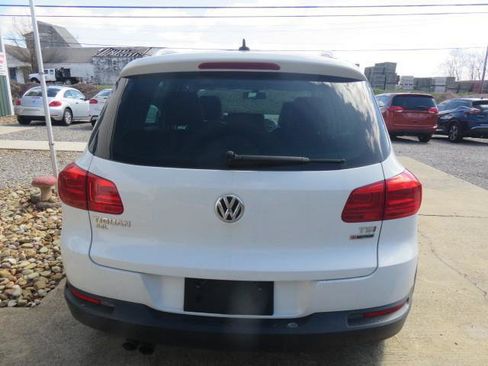 Used 2017 Volkswagen Tiguan SEL image 6