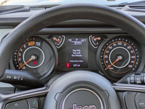 Certified 2025 Jeep Wrangler Sport image 22