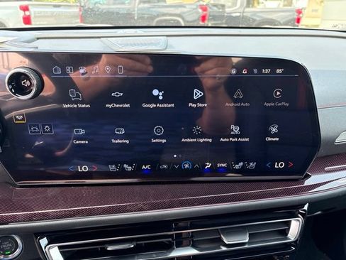 New 2026 Chevrolet Traverse RS AWD/4WD image 14