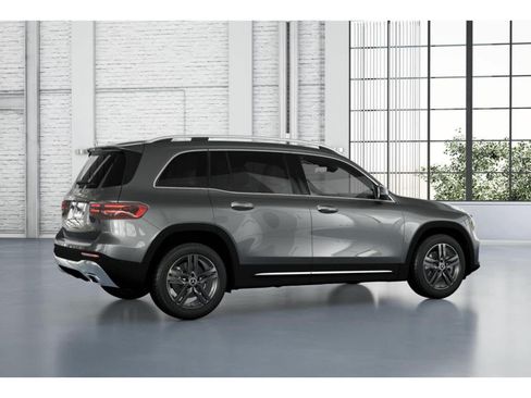 Used 2026 Mercedes-Benz GLB 250 image 18