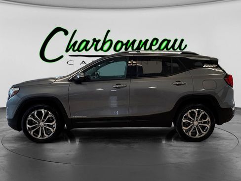 Used 2020 GMC Terrain SLT w/ Preferred Package AWD/4WD image 2