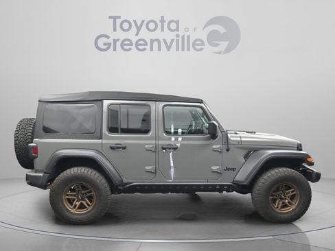 Used 2022 Jeep Wrangler Unlimited Sport AWD/4WD image 17