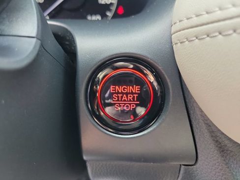 Certified 2023 Honda HR-V LX image 28
