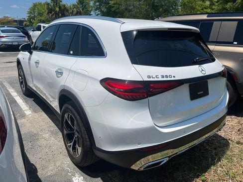 Used 2025 Mercedes-Benz GLC 350e 4MATIC image 7