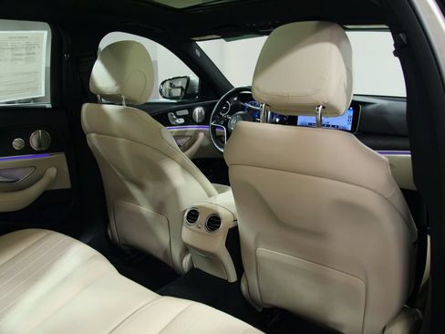 Certified 2023 Mercedes-Benz E 350 4MATIC Sedan image 25