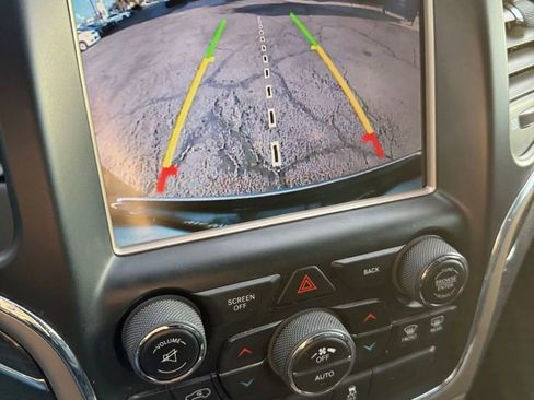 Used 2015 Jeep Grand Cherokee Overland image 14