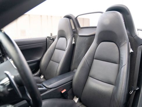 Used 2013 Porsche Boxster S image 5