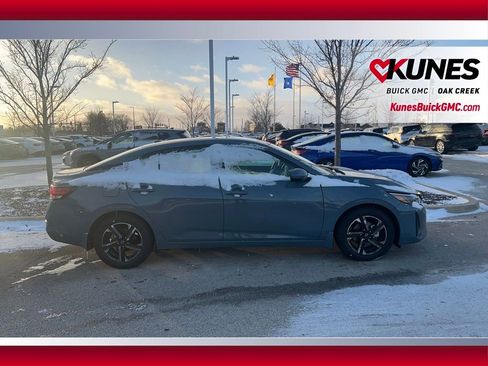 Used 2024 Nissan Sentra SV w/ All-Weather Package image 4